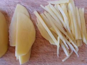 Shredded_Potato_strips_Stir_fry_with_vinegar